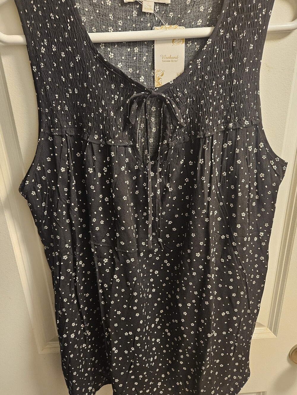 NWT Size L Suzanne Betro Weekend Smock Yoke Sleeveless Tunic Black Rayon